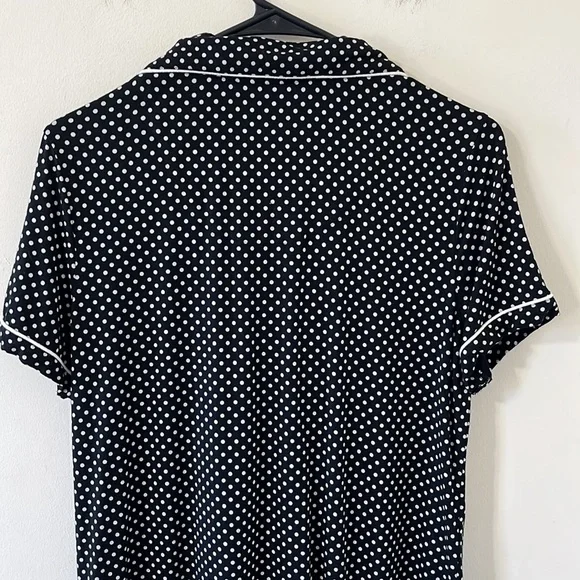 Soma Cool Nights Black White Polka Dot Short Sleeve Button Down Pajama Top Sz M - Picture 8 of 9